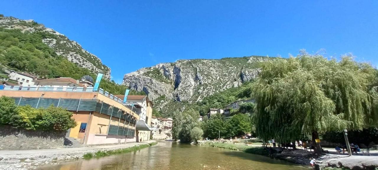Au Bonheur Suspendu Διαμέρισμα Pont-en-Royans Εξωτερικό φωτογραφία